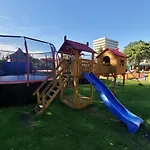 Lägenhet Rodzinne Przy Plazy