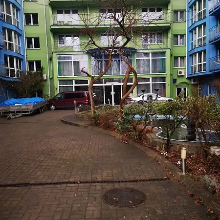 Rodzinne Przy Plaży Apartament *