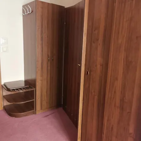 Rodzinne Przy Plazy *